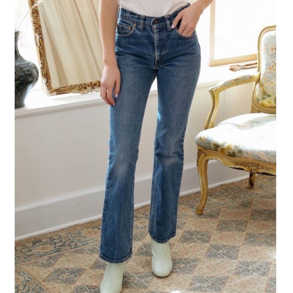 Levis 519 Jeans - 27" waist - High Rise